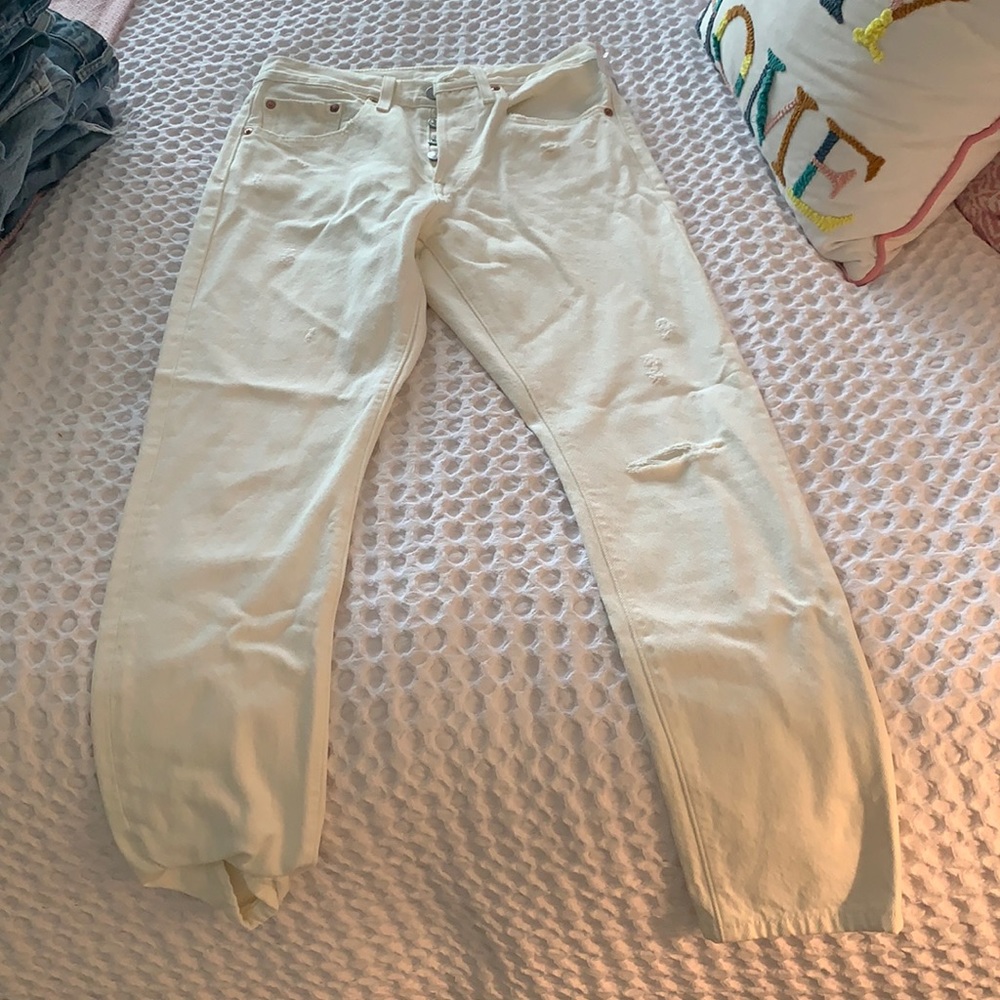 Off White Levi’s 501 NWT from free people